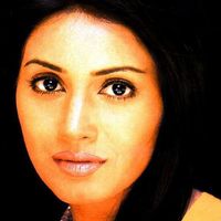 Sonali Kulkarni Image