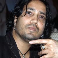 Mika Singh Image