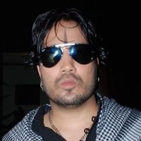 Mika Singh Image