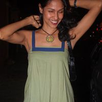 Nethra Raghuraman Image