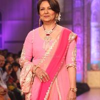 Sharmila Tagore Image