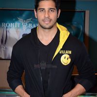 Siddharth Malhotra Image
