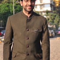 Ayushman Khurana Image