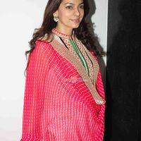 Juhi Chawla Image
