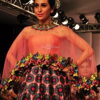 Karisma Kapoor Image