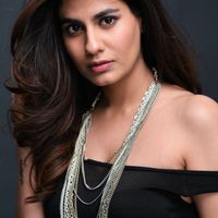 Shreya Dhanwanthary Image