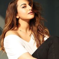 Sonakshi Sinha Image