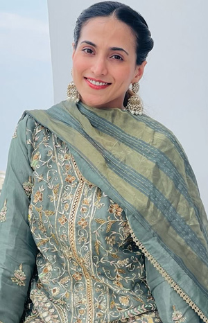 Hashneen Chauhan
