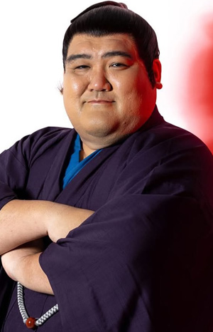 Yoshinori Tashiro