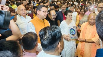 Tejas: Kangana Ranaut's Meeting With UP CM Yogi Adityanath At Her Film Screening Leaves Him EMOTIONAL And In Tears! (Details Inside)