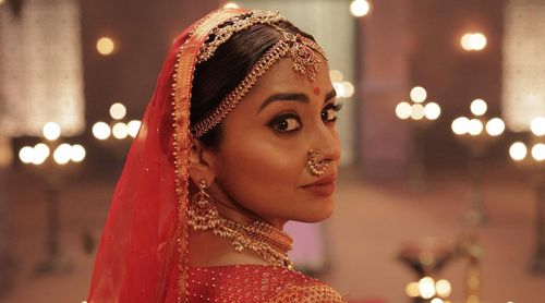 Shriya Saran shares an adorable BTS video from Kabzaa & we are in love with her new co-star!