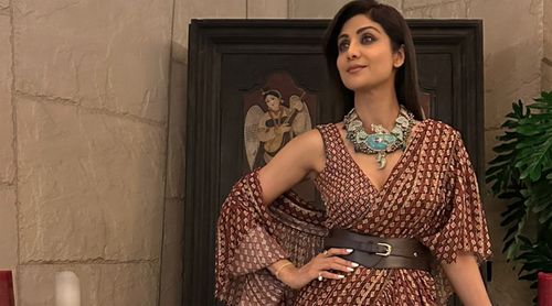 Still trying to find the ideal ethnic attire for Diwali? Get Shilpa Shetty's brown saree with embroidery for for Rs 37,500