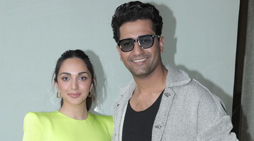 Vicky Kaushal and Kiara Advani Were Seen in Juhu While Promoting Govinda Naam Mera