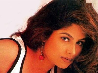 Ayesha Jhulka Photo
