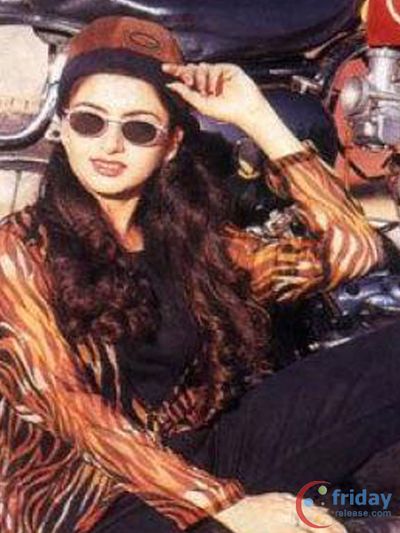 Bhagyashree Photo
