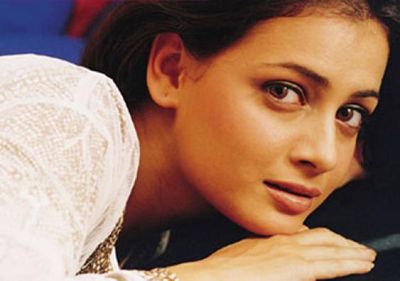 Dia Mirza Photo