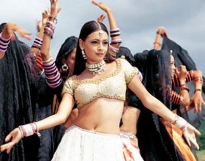 Dia Mirza Photo