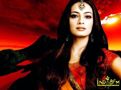 Dia Mirza Photo