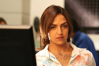 Esha Deol Photo