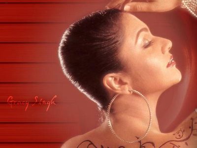 Gracy Singh Photo