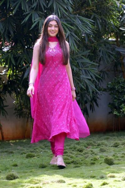 Hansika Motwani Photo