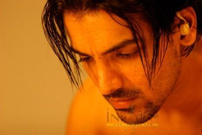 John Abraham Photo