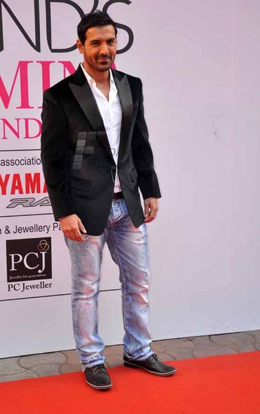 John Abraham Photo