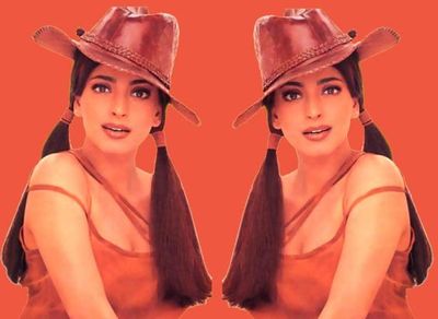 Juhi Chawla Photo
