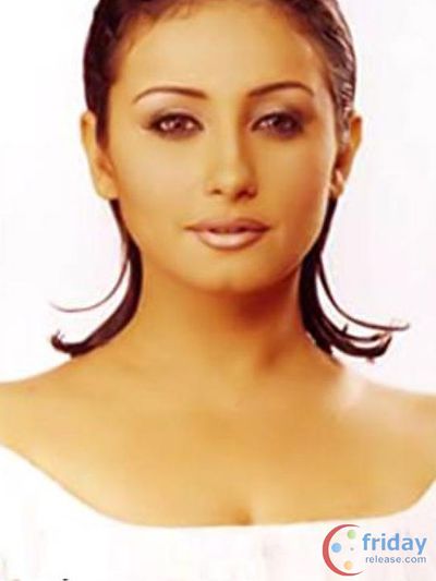 Divya Dutta Photo
