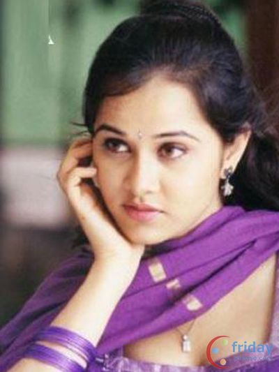 Nisha Kothari Photo