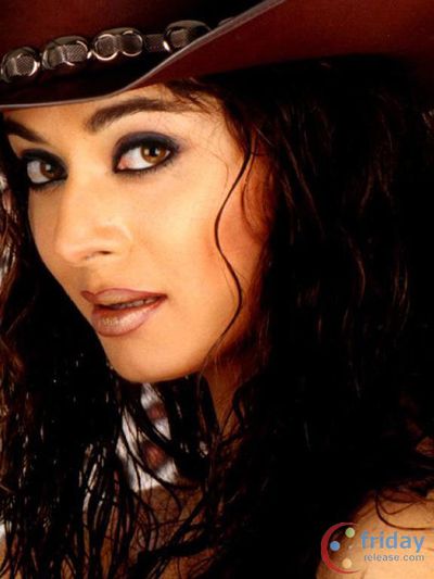 Pooja Batra Photo