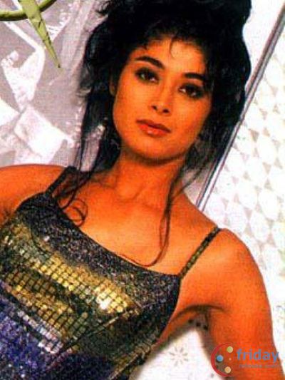 Pooja Batra Photo