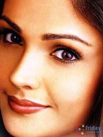 Sandali Sinha Photo