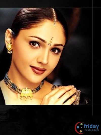 Sandali Sinha Photo