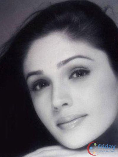 Sandali Sinha Photo