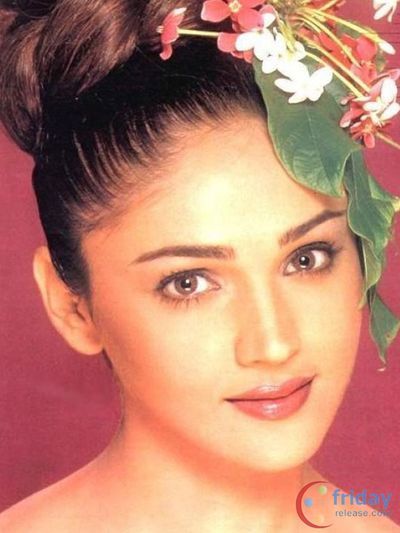 Sandali Sinha Photo