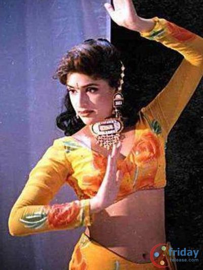 Anjala Zaveri Photo