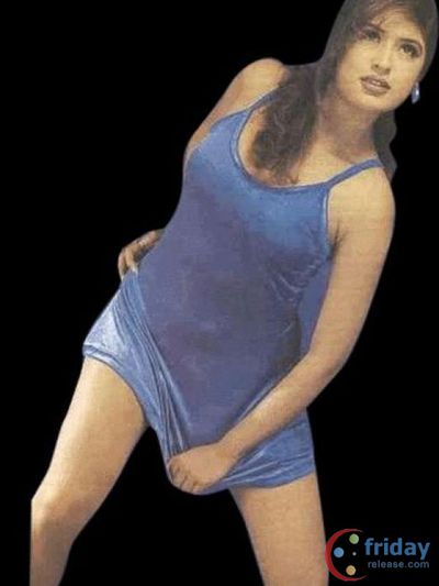 Anjala Zaveri Photo