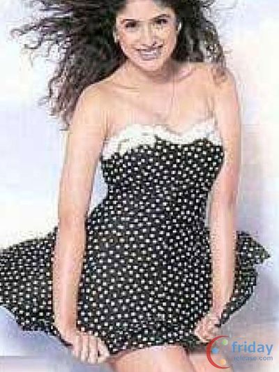 Anjala Zaveri Photo