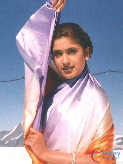 Anjala Zaveri Photo