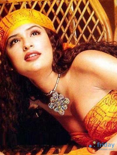 Anjala Zaveri Photo