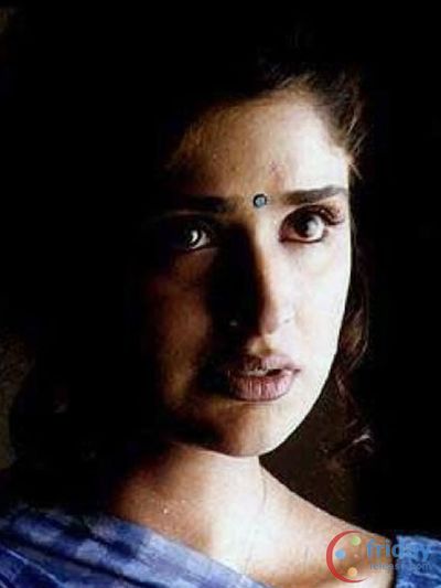 Anjala Zaveri Photo