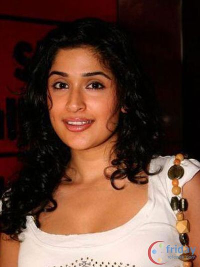 Anjala Zaveri Photo