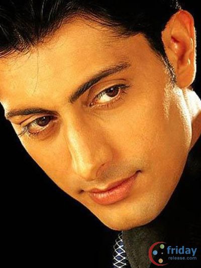 Priyanshu Chatterjee Photo