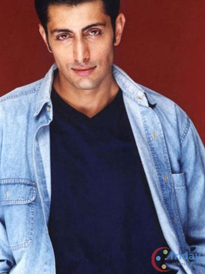 Priyanshu Chatterjee Photo