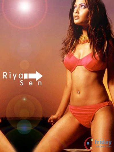 Riya Sen Photo