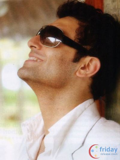 Shiney Ahuja Photo