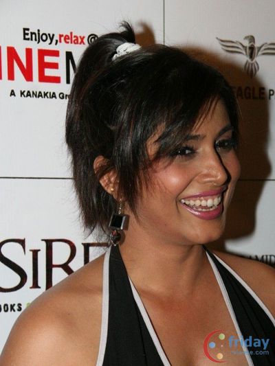 Sonali Kulkarni Photo