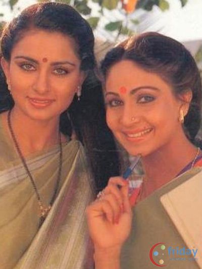 Poonam Dhillon Photo