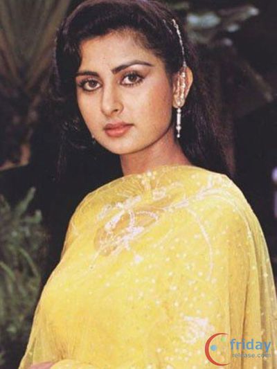 Poonam Dhillon Photo